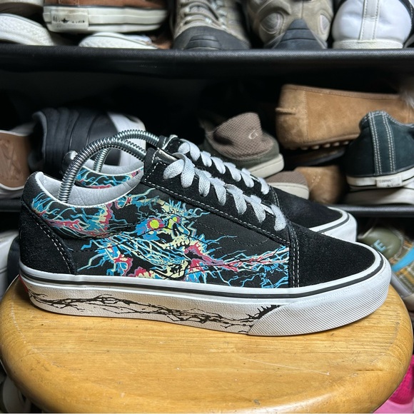 Vans old skool zap low glow Black Skull Graphic Sneakers - Picture 1 of 8